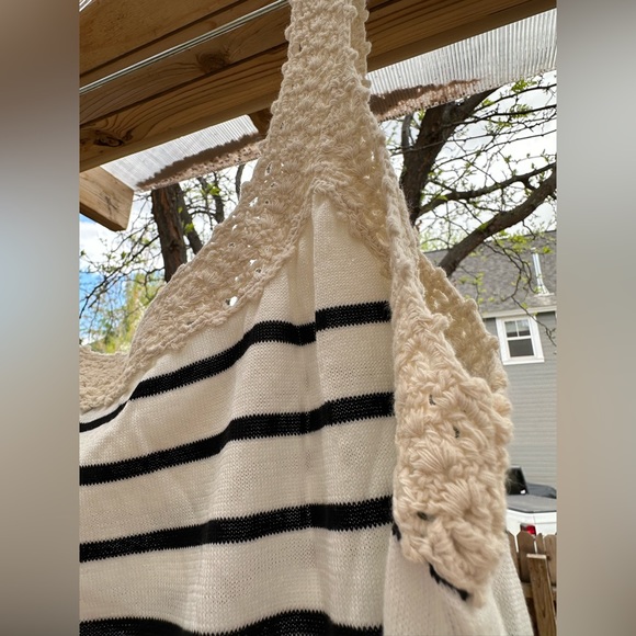 J. Crew NWT Cotton Blue Cream Striped Crocheted Sleeveless Top Blouse XL - Picture 12 of 16